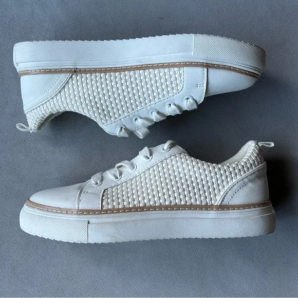 Susina ~ Monika Sneaker ~ Women’s Size 8 - Picture 3 of 16